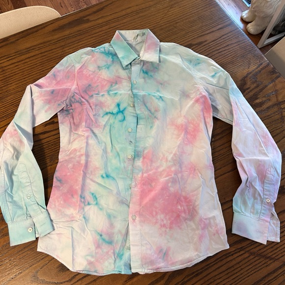 KIN tye-dye - Picture 1 of 3
